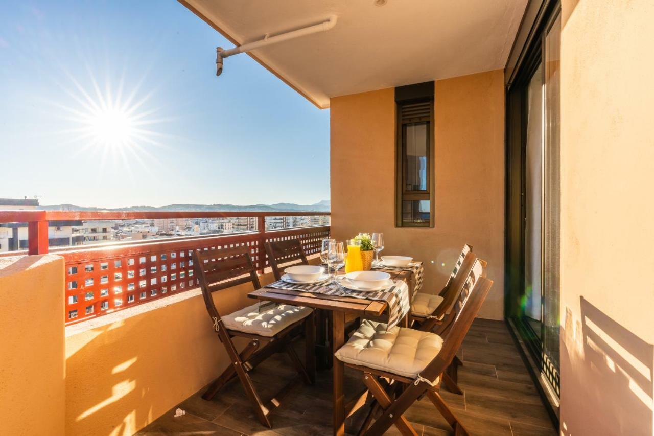 Sur Suites Palmeras 2 フエンヒロラ エクステリア 写真